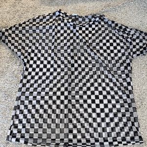 Mesh checkered top